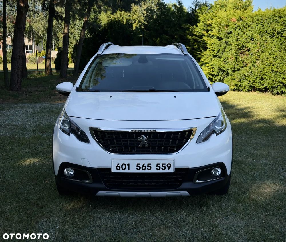 Peugeot 2008 1.2 Pure Tech Allure S&S - 2