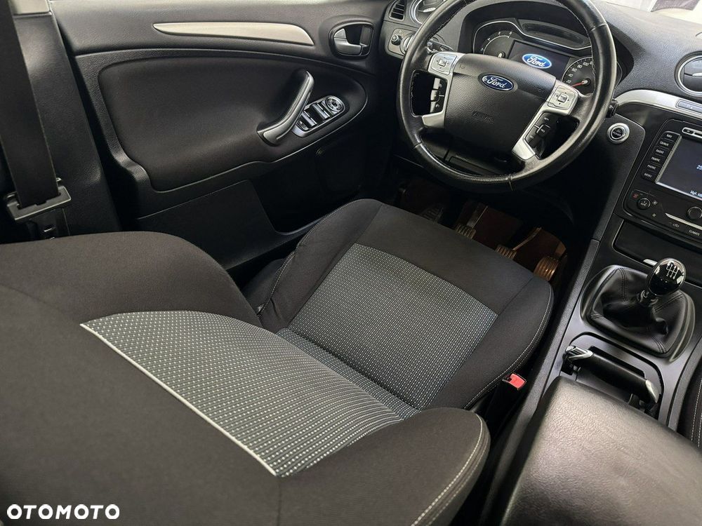 Ford Galaxy 2.0 TDCi Platinium X (Titanium) - 24