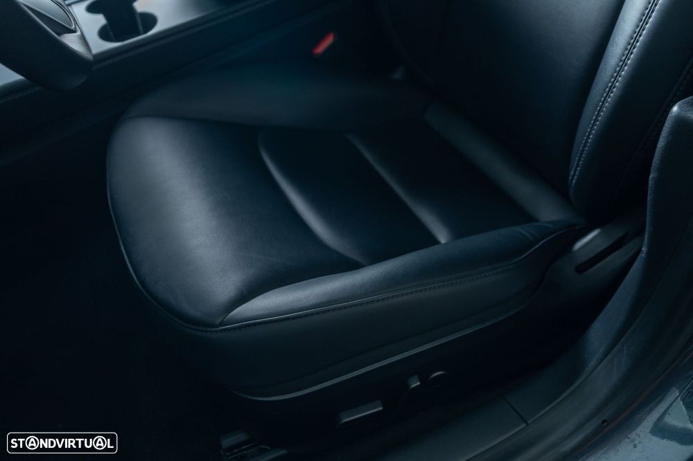 Tesla Model 3 Performance Dual Motor AWD - 6