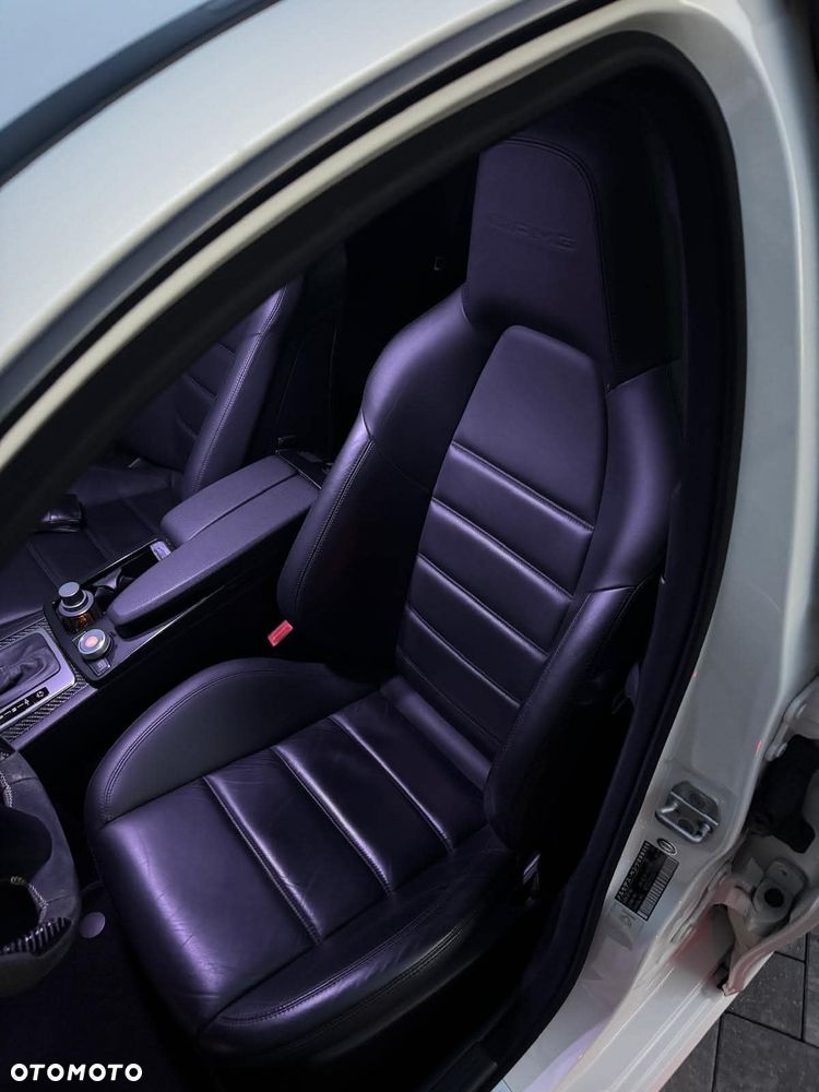 Mercedes-Benz Klasa C 63 AMG 7G-TRONIC Performance Plus SPORT EDITION - 9