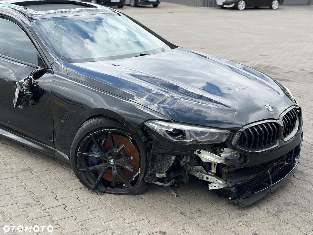 BMW Seria 8 - 7