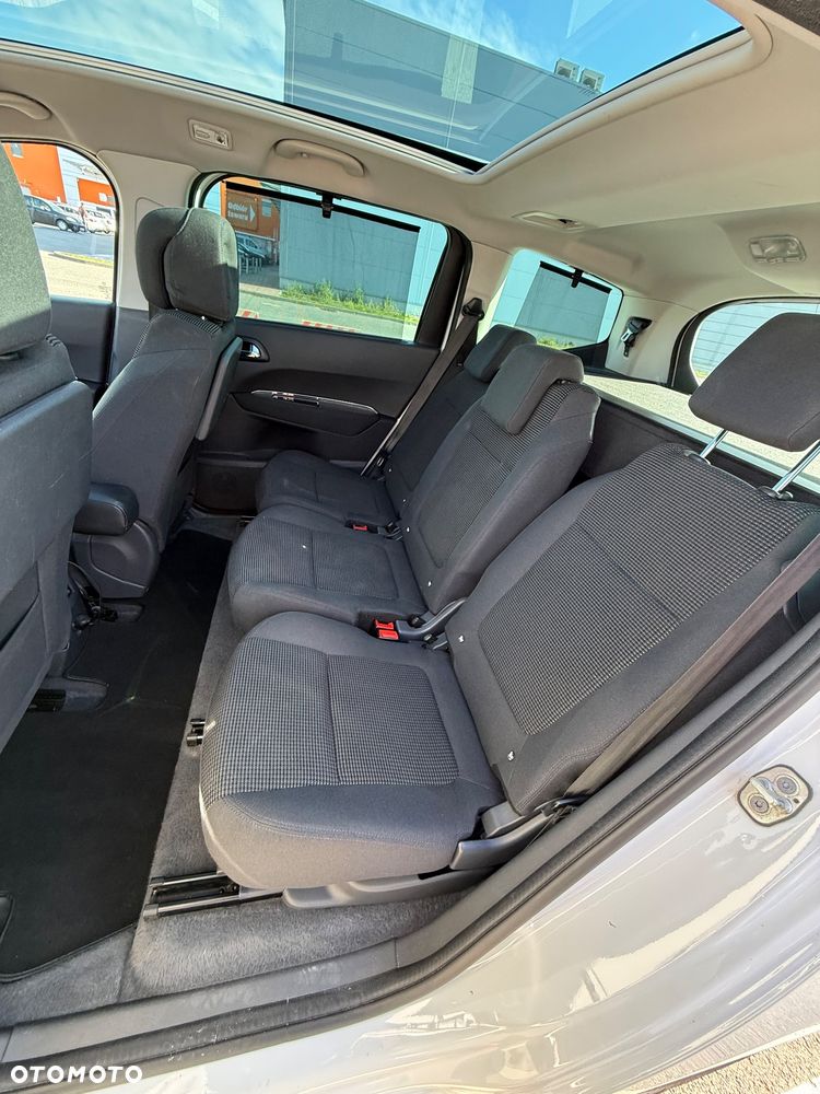 Peugeot 5008 2.0 HDi Allure 7os - 13