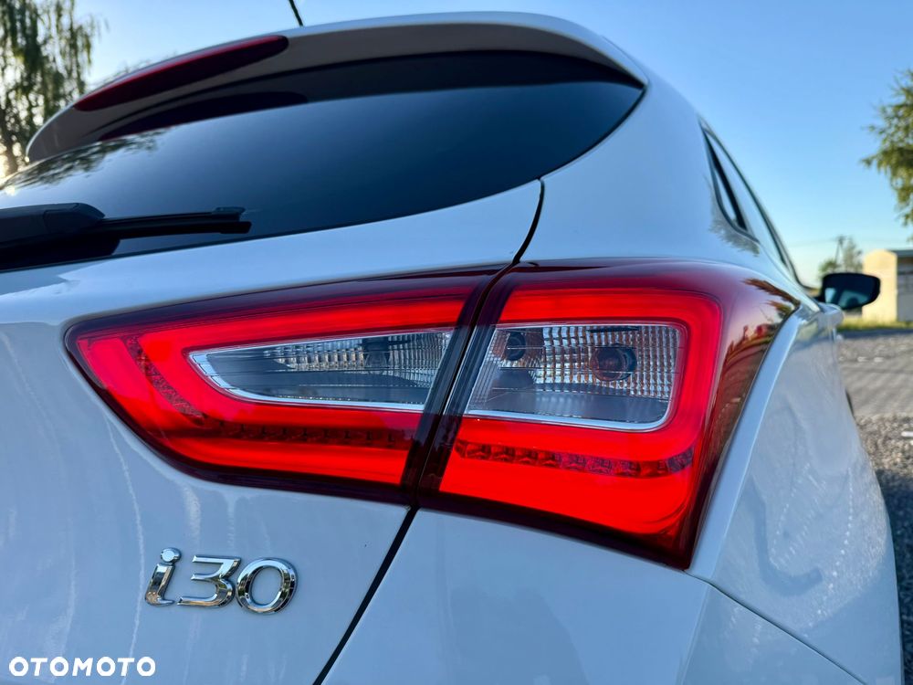Hyundai i30 1.4 Fifa World Cup Edition - 7