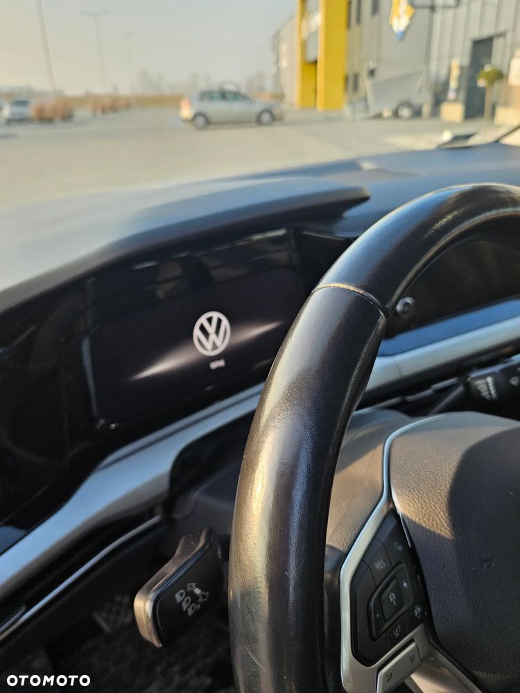Volkswagen Golf 2.0 TDI Life - 20