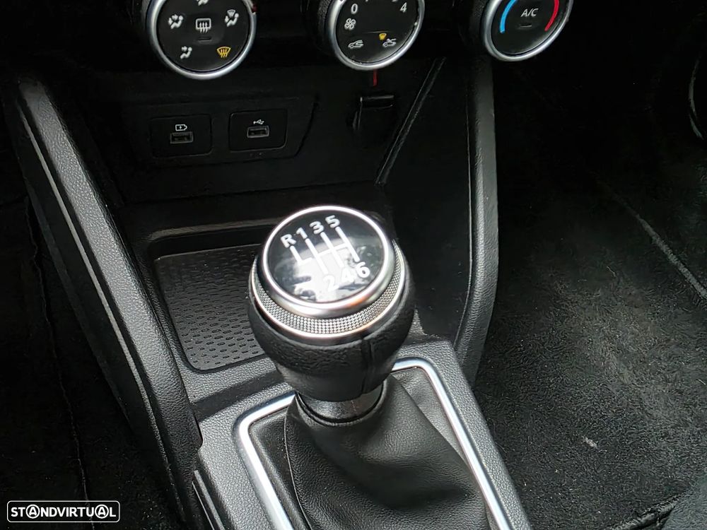 Dacia Duster 1.5 Blue dCi Comfort - 12