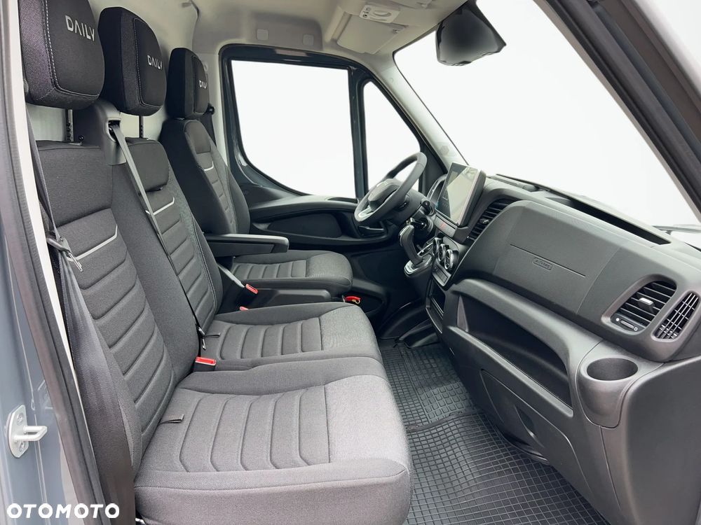 Iveco 35S18HA8 V 3.0 Diesel 180KM Automat Hi-Matic 2026 LEASING 100%! - 20