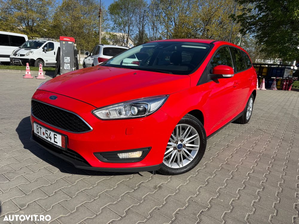 Ford Focus 1.0 EcoBoost Hybrid TITANIUM - 1