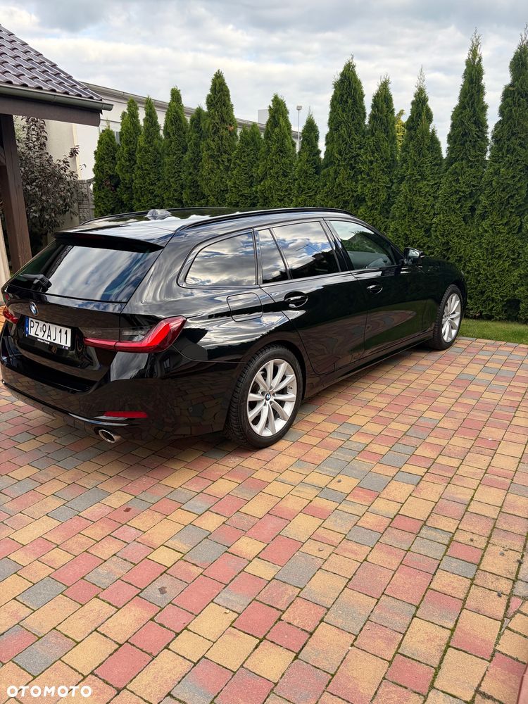 BMW Seria 3 318d mHEV - 3