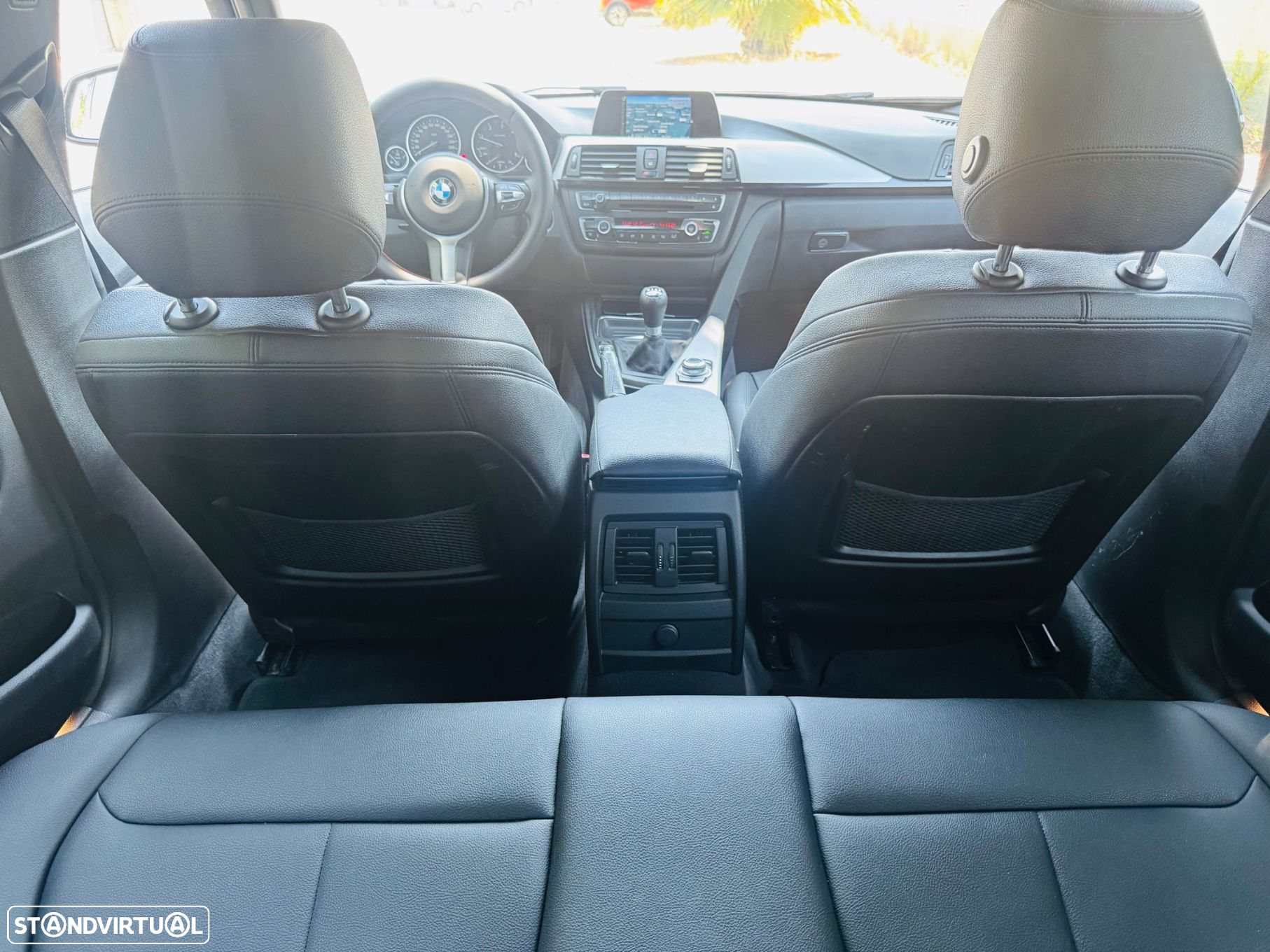 BMW 320 d Touring Pack M - 37