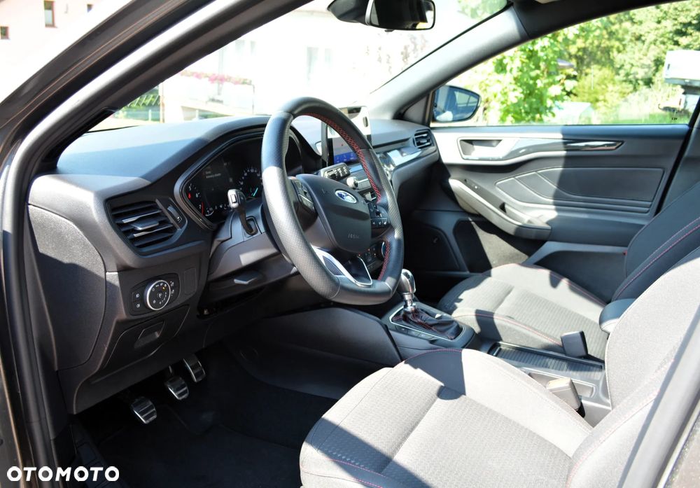 Ford Focus 1.0 EcoBoost ST-Line Business - 6