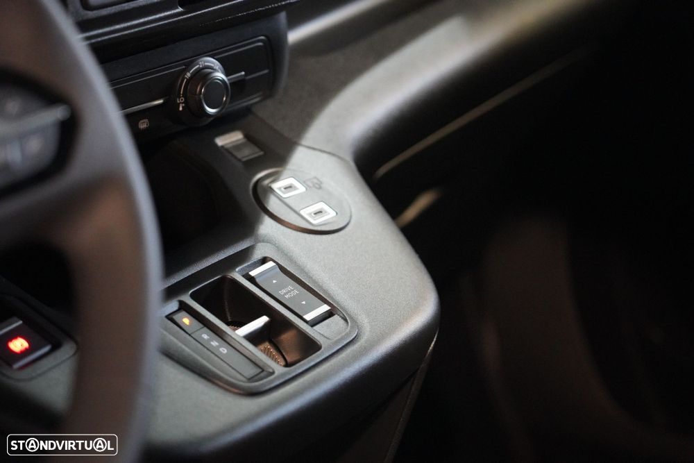 Peugeot e-Partner 50 kWh M Standard - 26