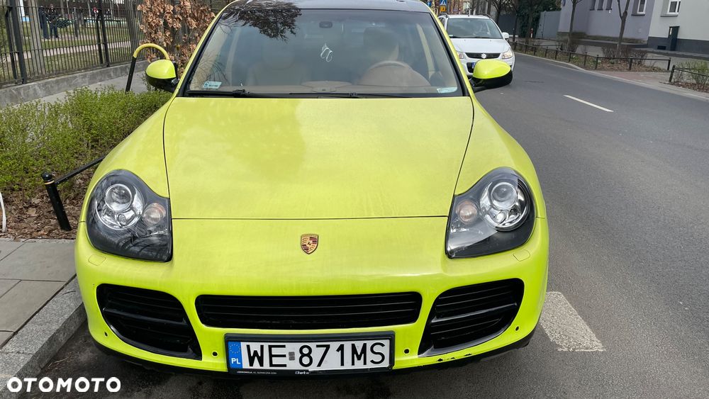 Porsche Cayenne - 15