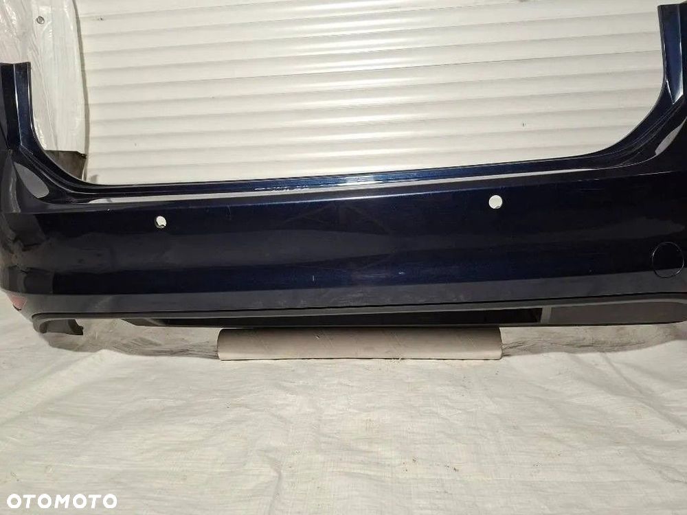 VW Golf VII Kombi 2015 Zderzak tylny 5G9807421 4xPDC LH5X super stan - 7