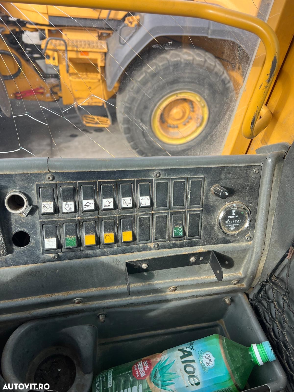Volvo L110E - 10
