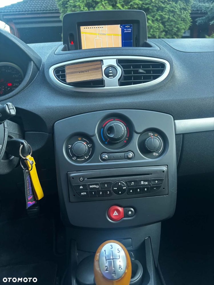 Renault Clio 1.2 TCE Expression - 10