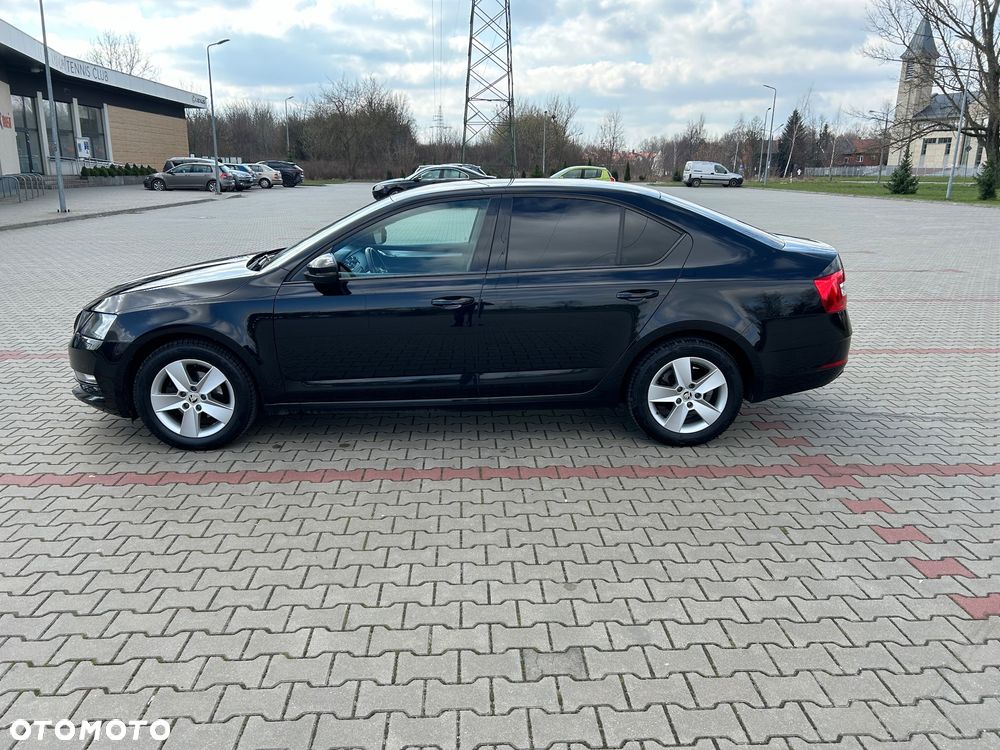 Skoda Octavia 1.6 TDI Ambition - 4