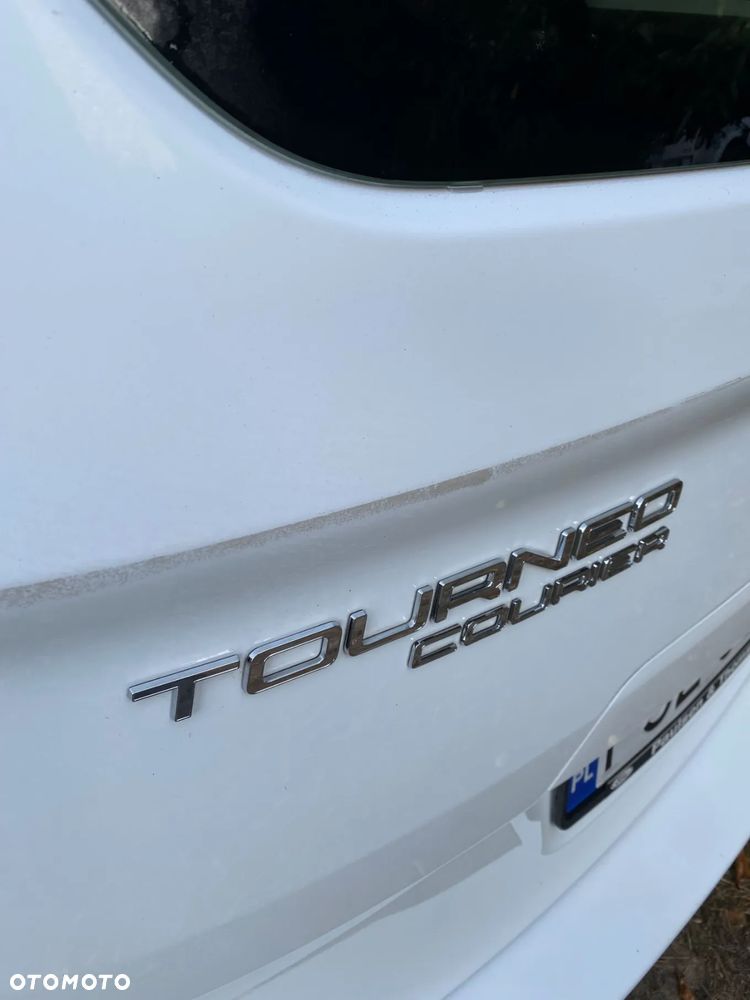Ford Tourneo Courier 1.5 TDCi Trend - 40