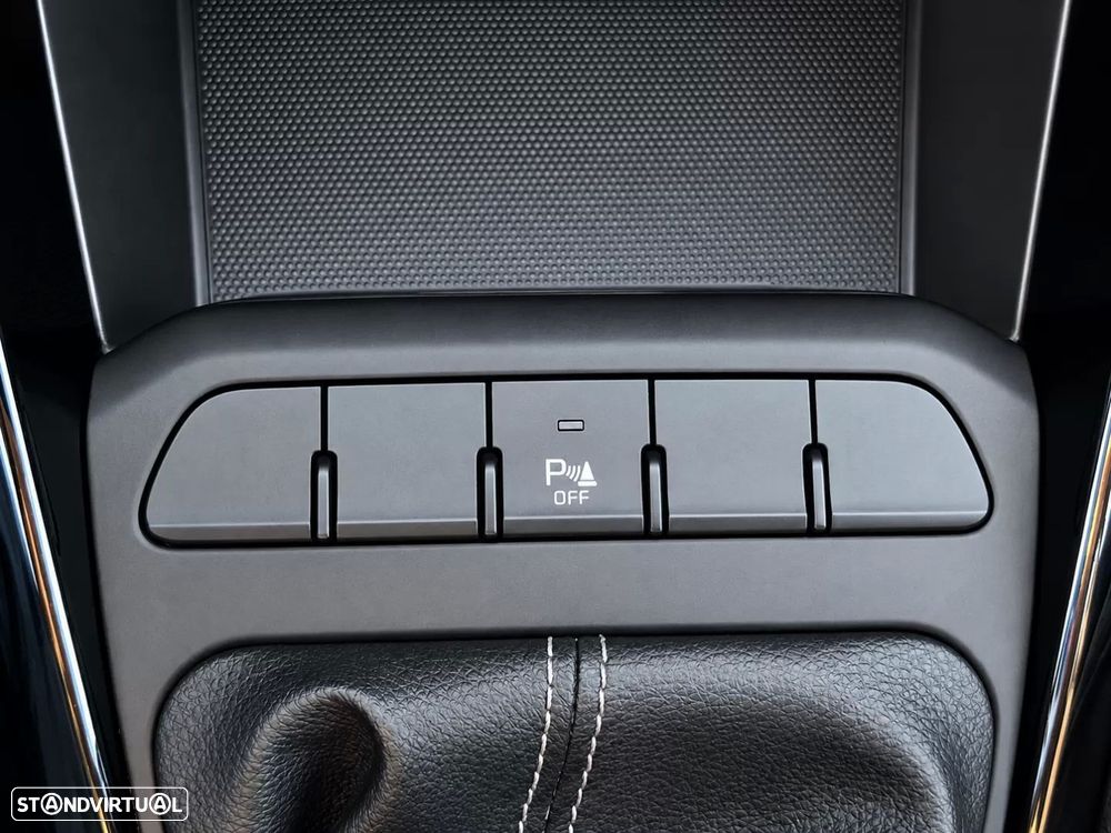 Kia Stonic - 17