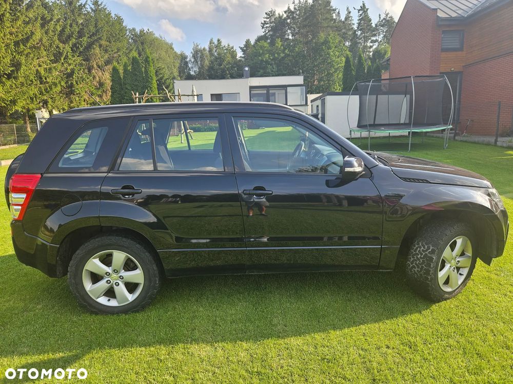 Suzuki Grand Vitara 2.0 - 3