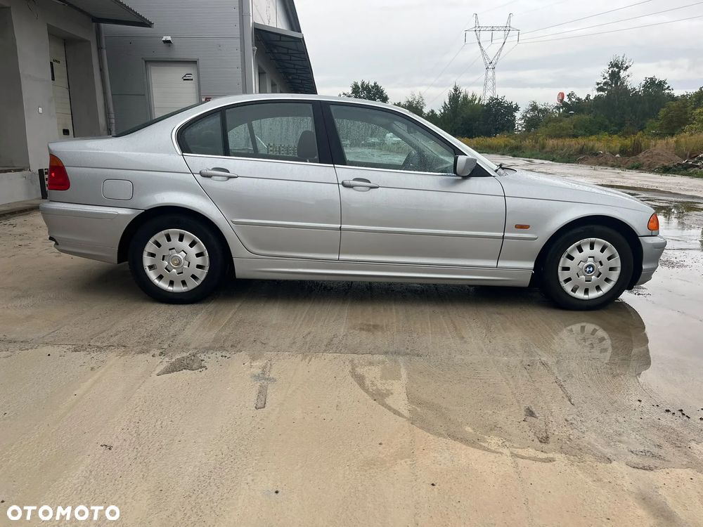BMW Seria 3 - 13