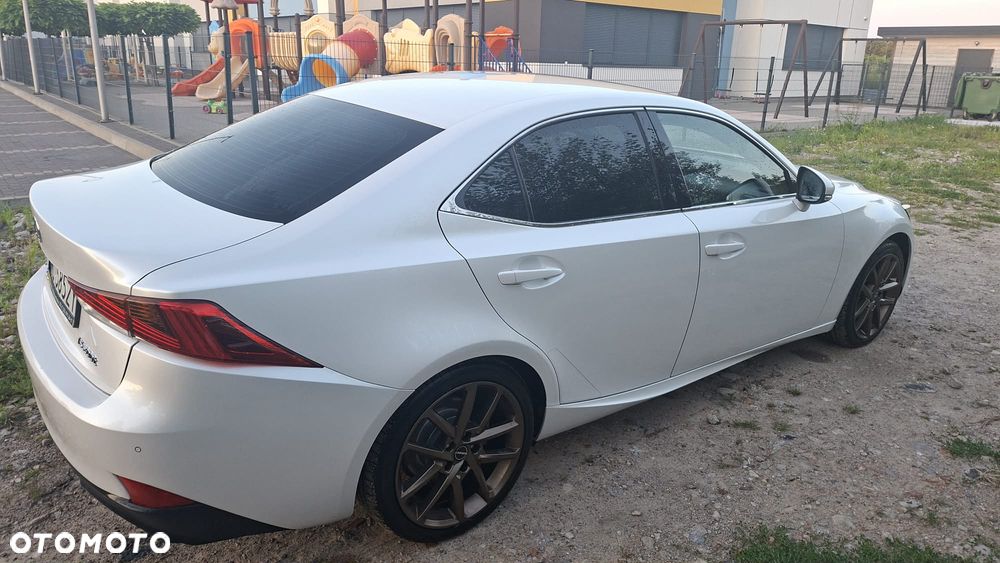 Lexus IS 200t / 300 Elegance - 8