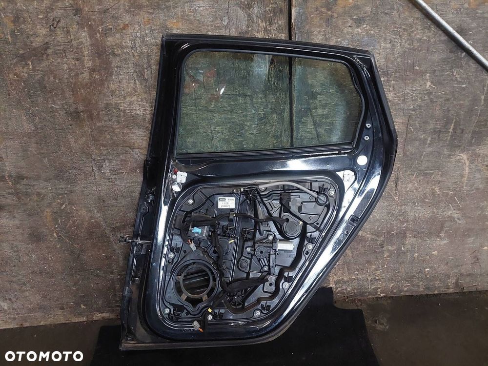 DRZWI KOMPLETNE PRAWY TYŁ VOLVO V40 II 452-46 - 6