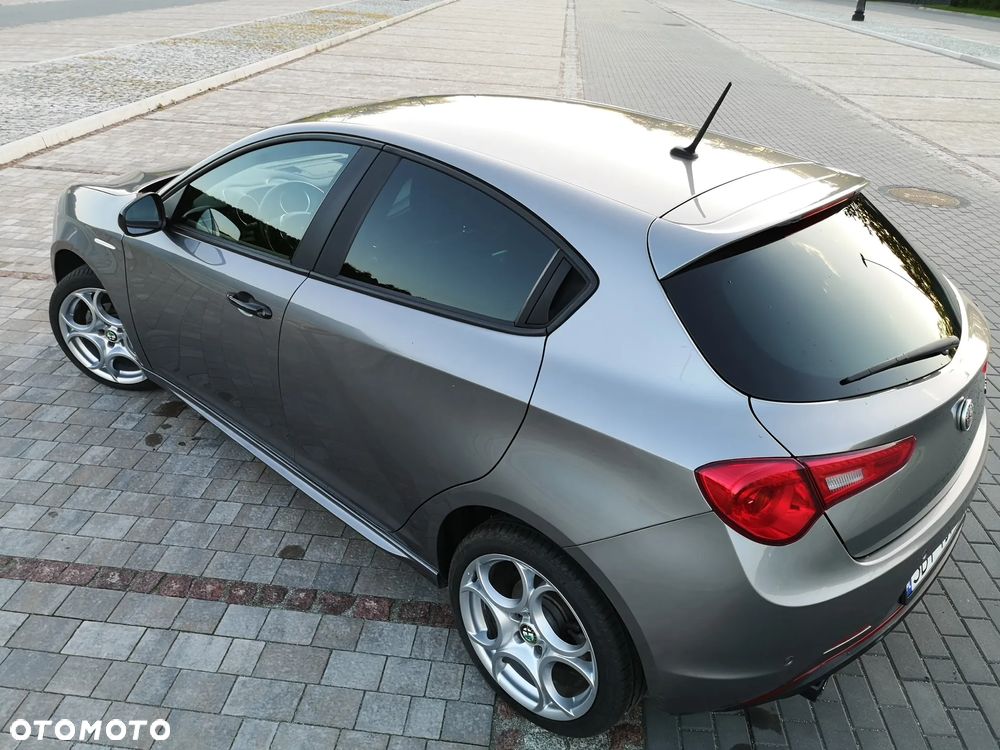 Alfa Romeo Giulietta 1.6 JTDM Sport TCT - 10