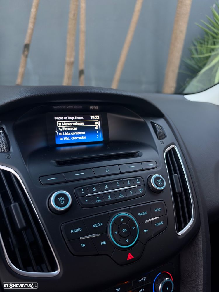 Ford Focus 1.0 EcoBoost S&S SYNC Edition - 15