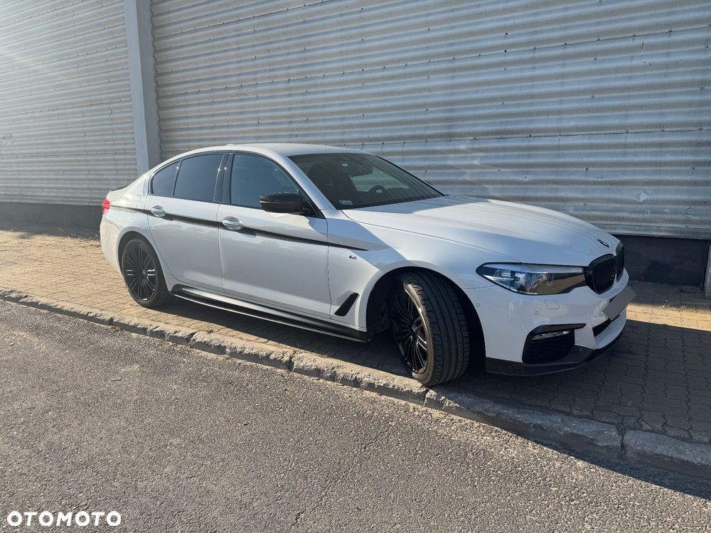 BMW Seria 5 530i xDrive M Sport sport - 14