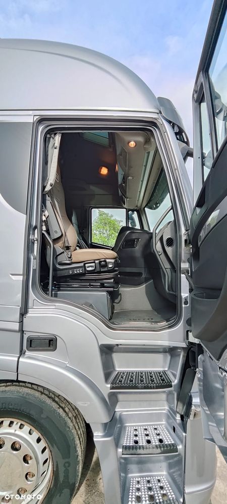 Iveco STRALIS HI-WAY 420 - 15
