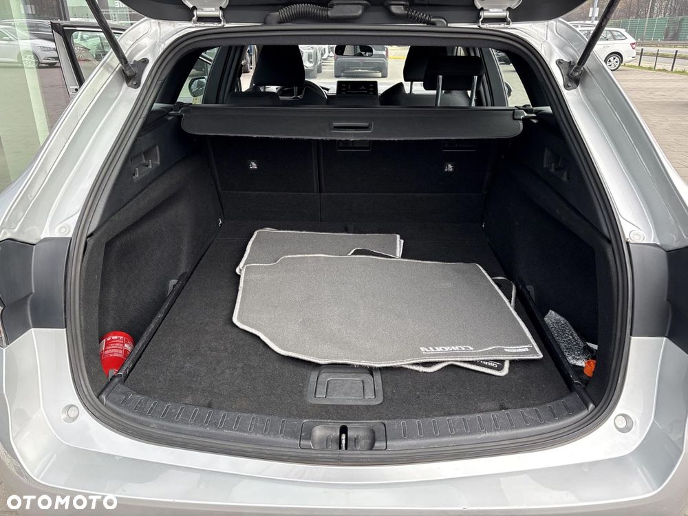 Toyota Corolla 1.8 Hybrid GPF Active - 17