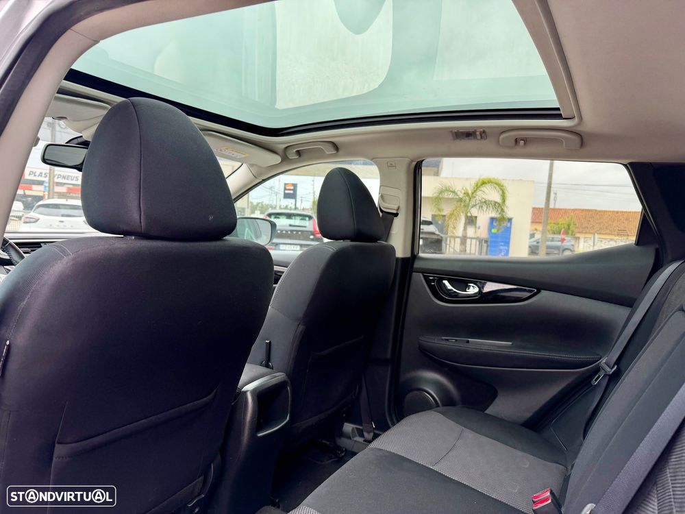 Nissan Qashqai 1.5 dCi N-Connecta 18 RS+PS - 17