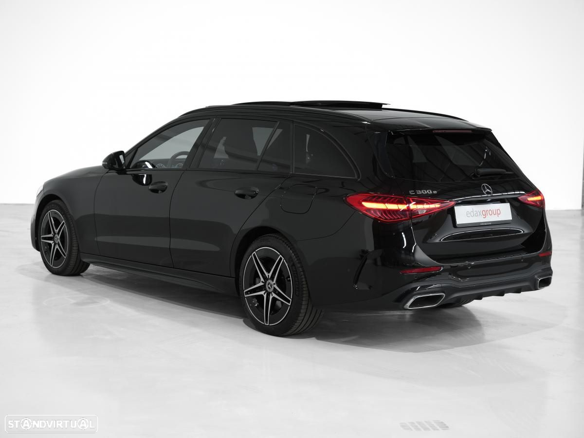 Mercedes-Benz C 300 e AMG Line - 4