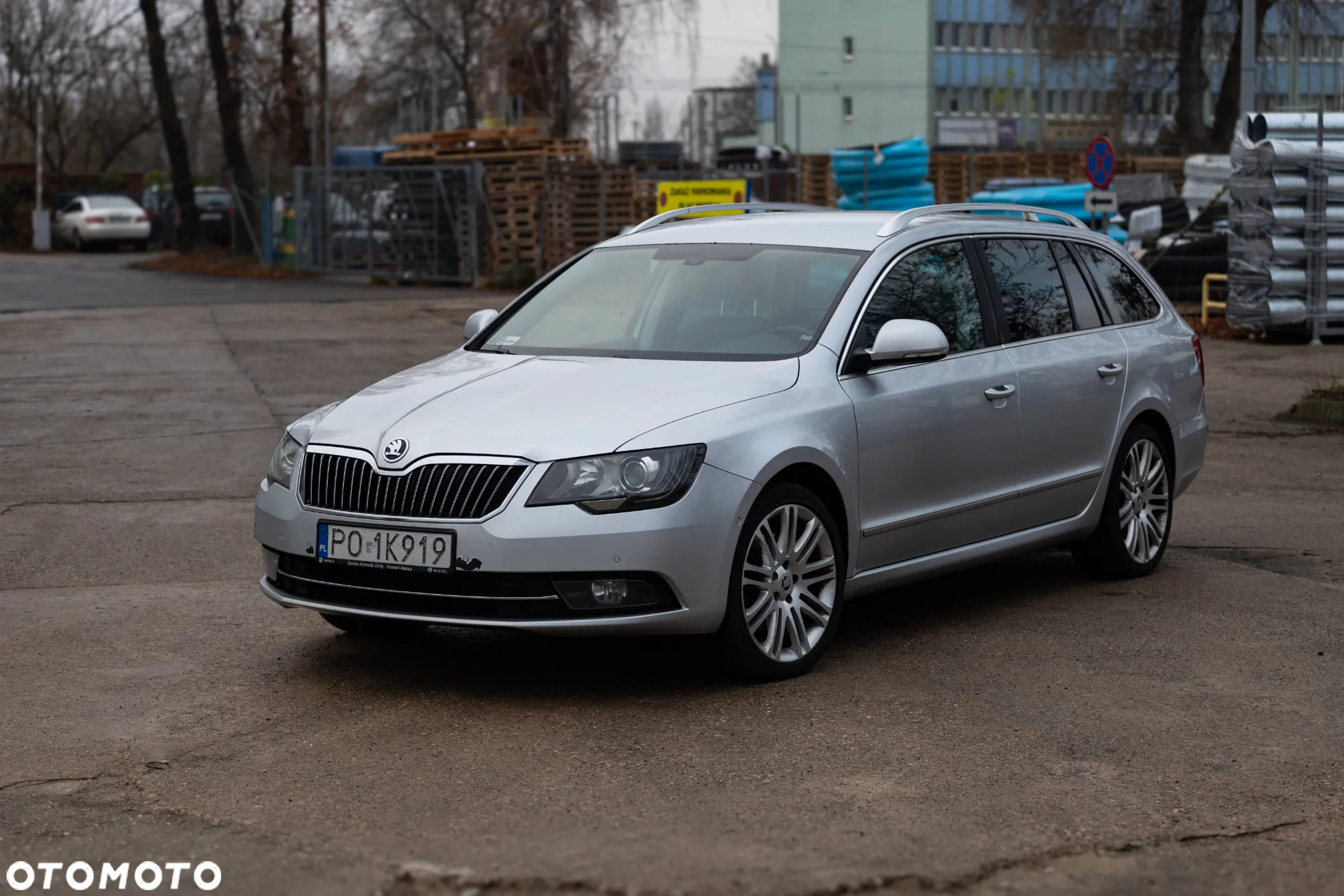 Skoda Superb 2.0 TDI Ambition DSG - 7