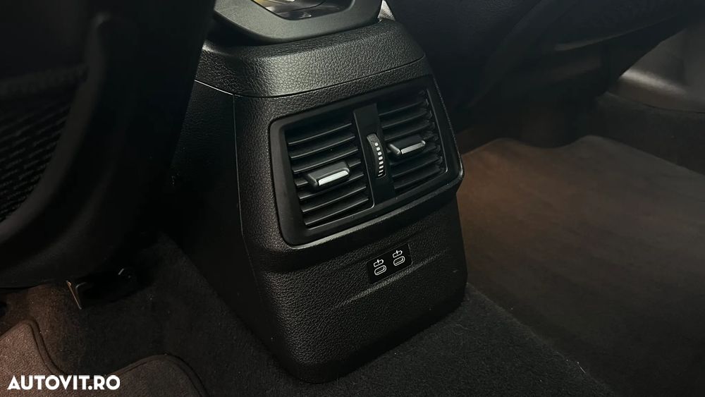 BMW Seria 2 218i AT - 25