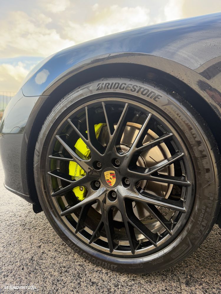 Porsche Panamera Sport Turismo 4 E-Hybrid - 15