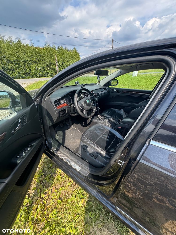 Skoda Superb 2.0 TDI Elegance - 7