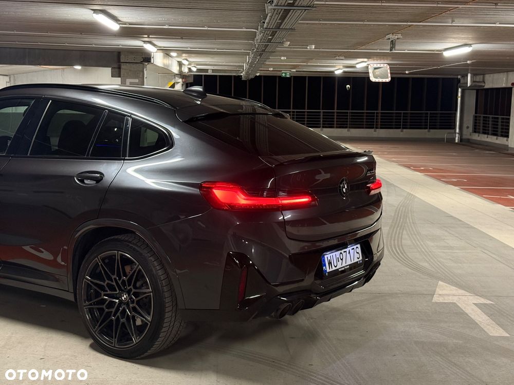 BMW X4 M X4M Competition - 4