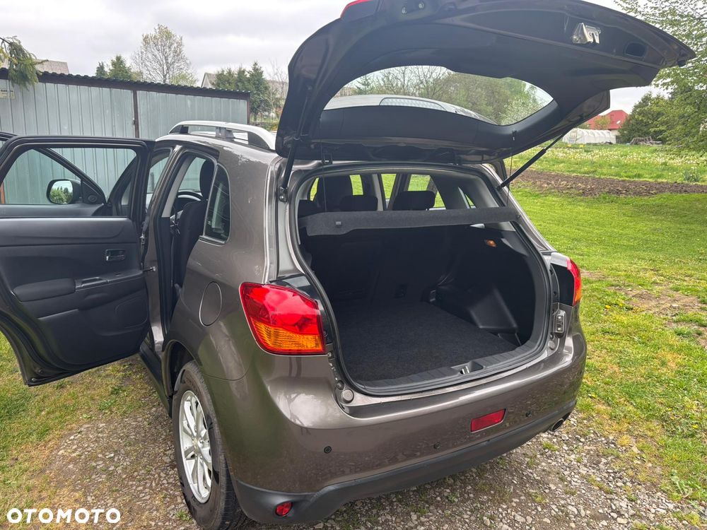 Mitsubishi ASX - 21