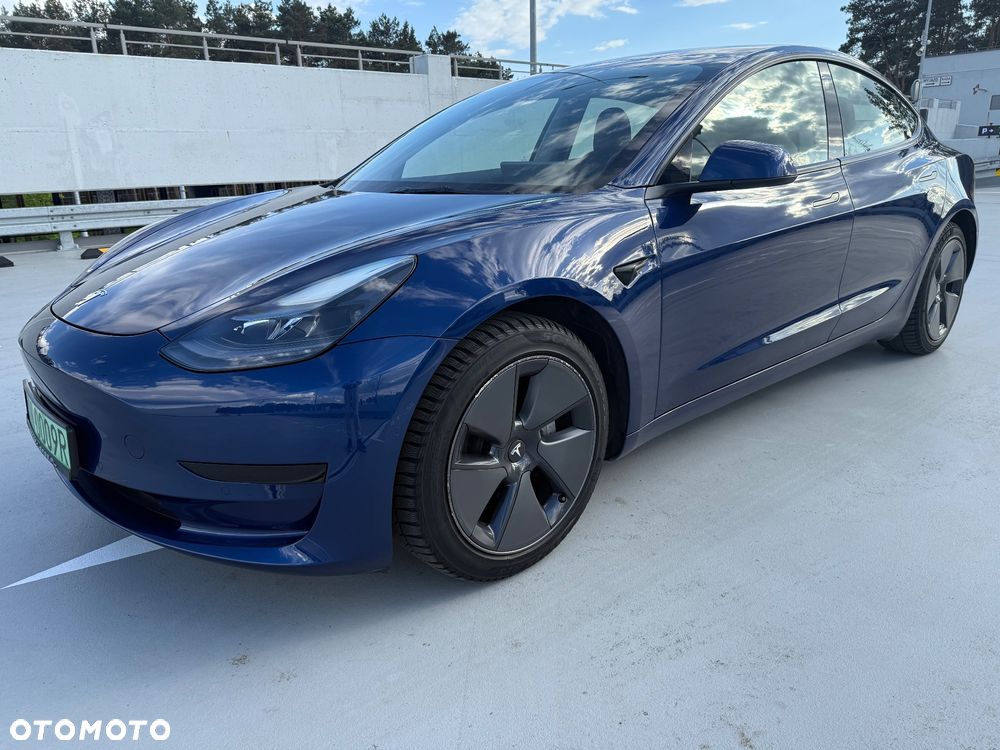 Tesla Model 3 - 2