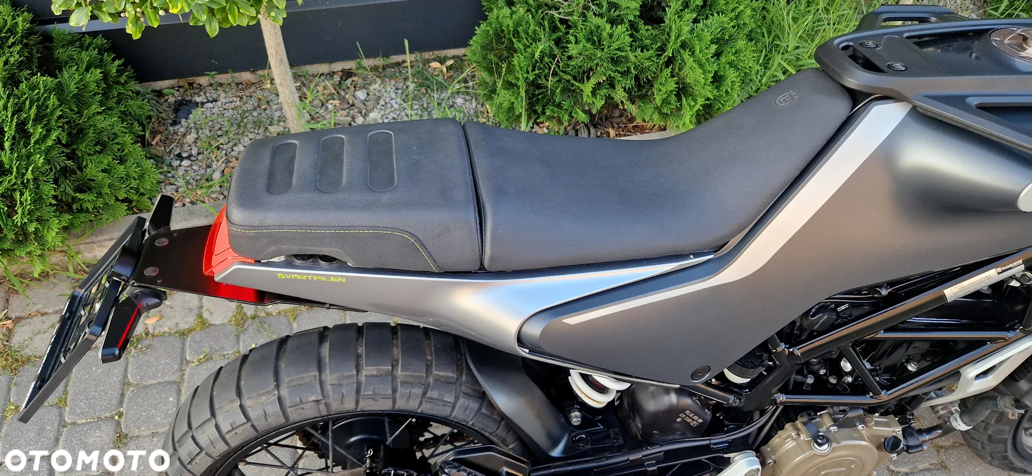 Husqvarna Svartpilen - 20