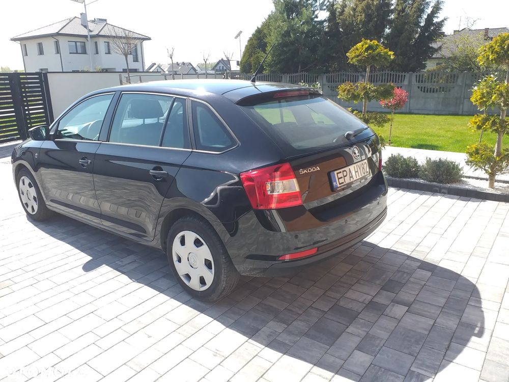 Skoda RAPID 1.2 Ambition Max - 5