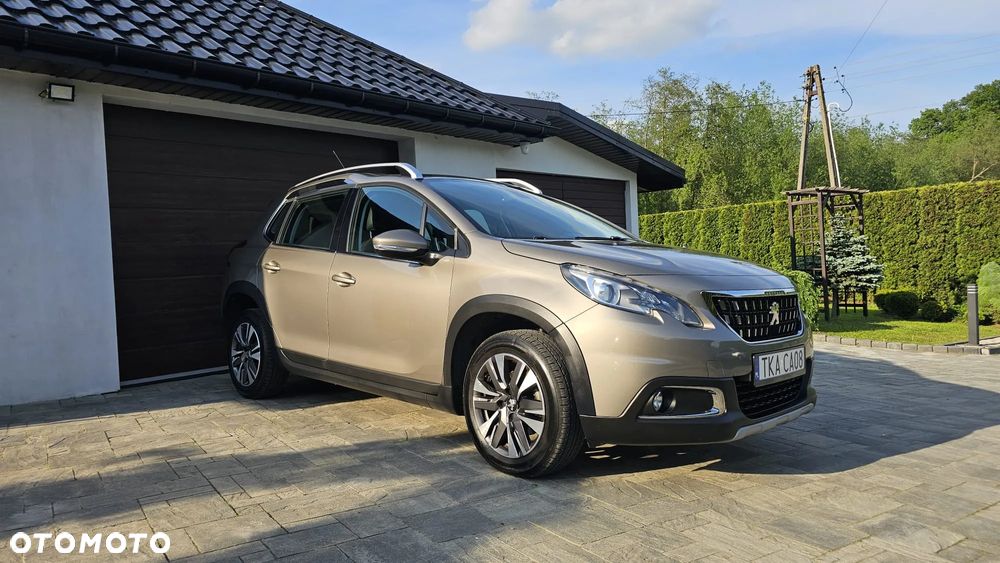 Peugeot 2008 1.2 Pure Tech GPF Allure S&S - 2