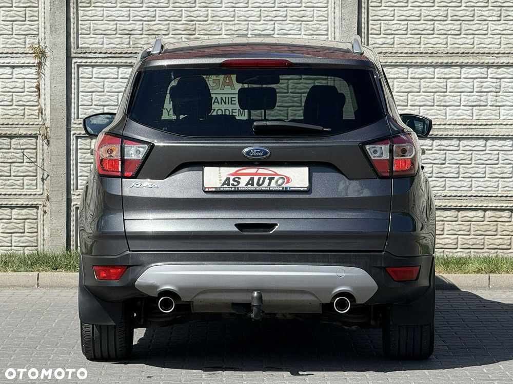 Ford Kuga - 38