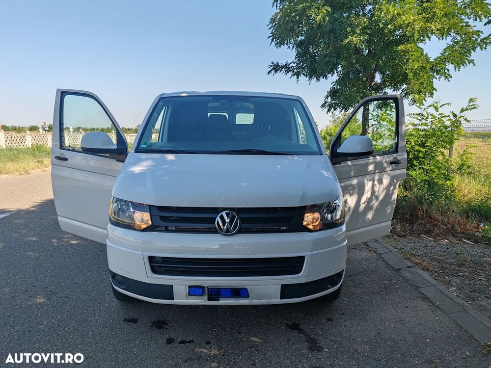 Volkswagen Transporter - 1