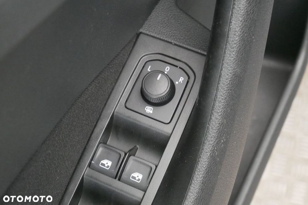 Skoda Scala 1.5 TSI Ambition DSG - 25