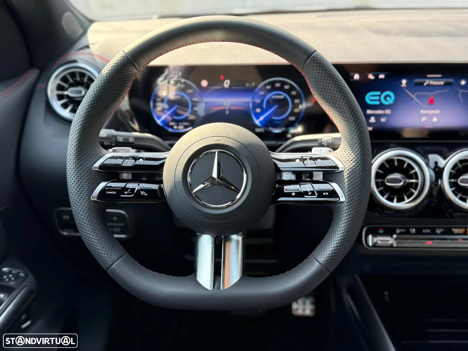 Mercedes-Benz EQA 250+ AMG Line - 12