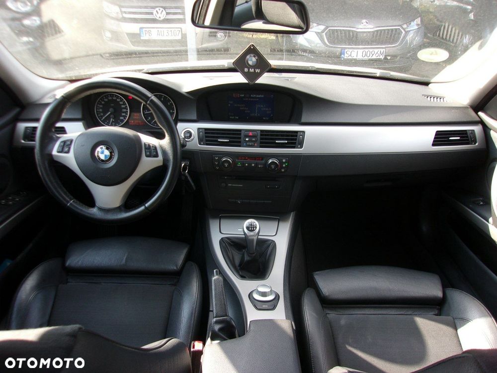 BMW Seria 3 - 13