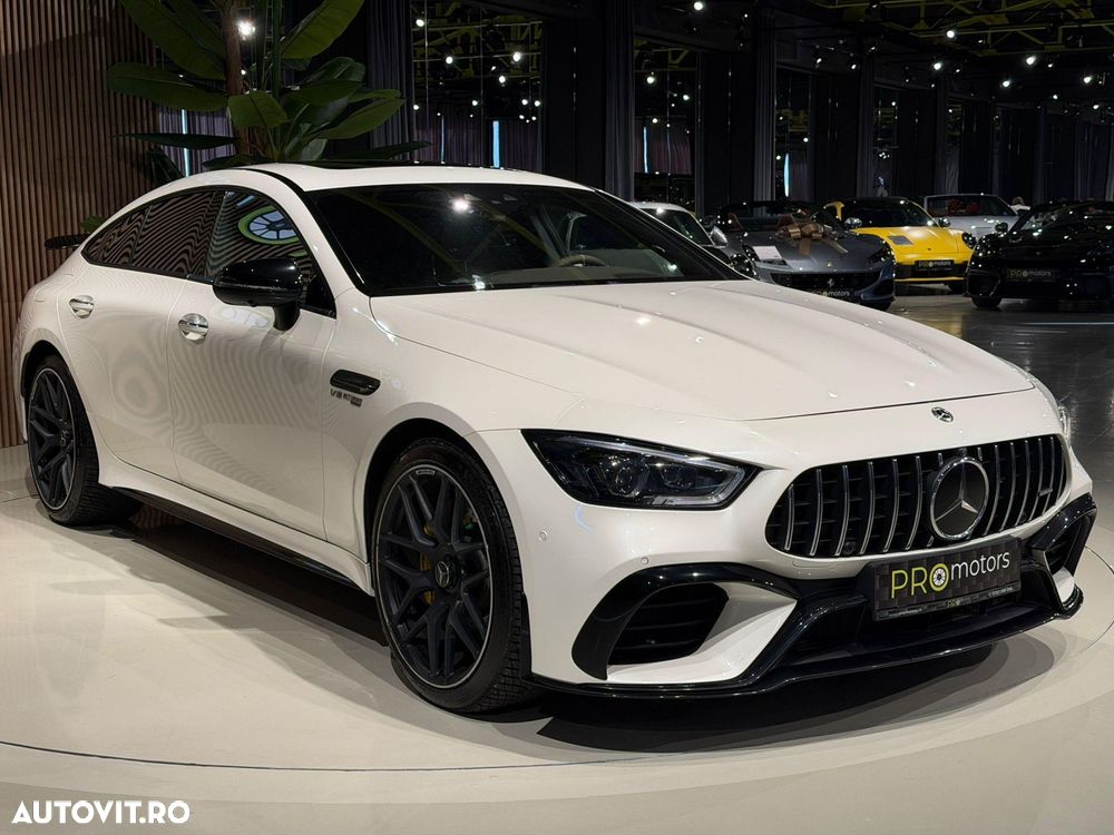 Mercedes-Benz AMG GT - 3