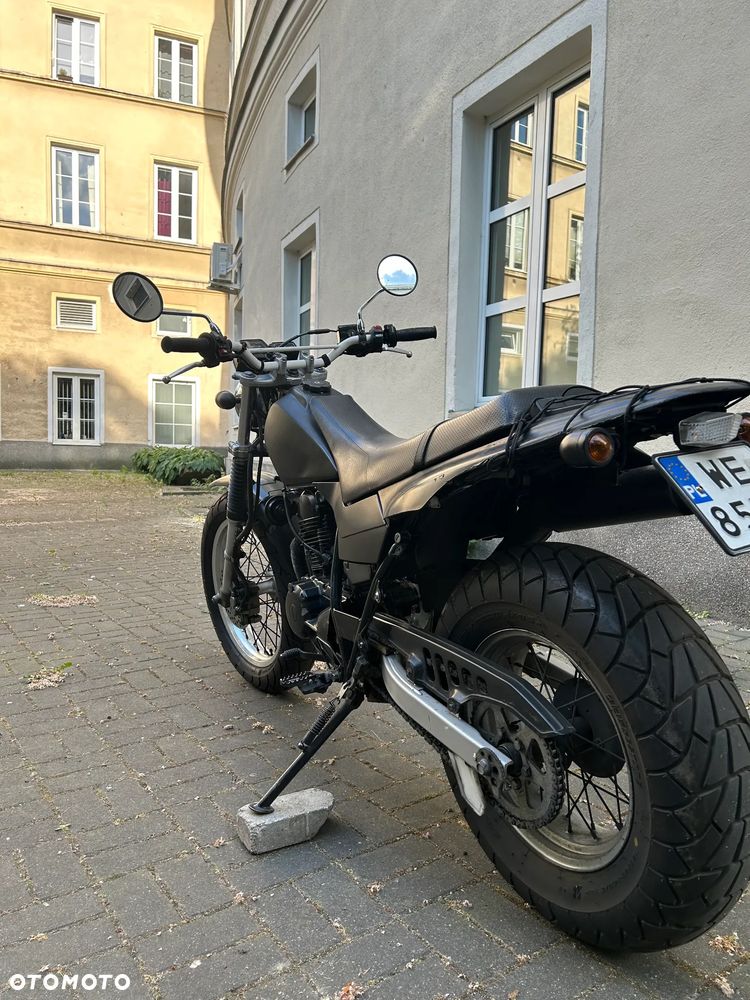 Yamaha TW - 5